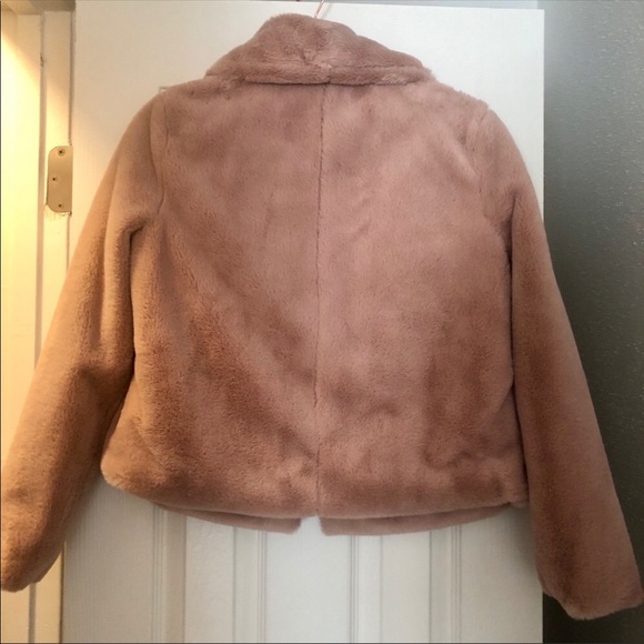 Like New Rampage Faux Fur Jacket - Picture 5 of 6